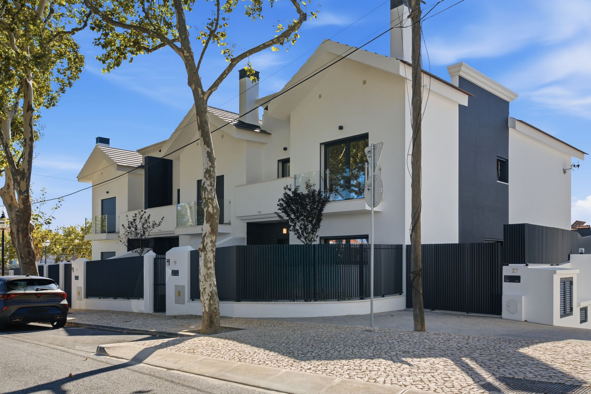 Fachada das moradias Estoril 21