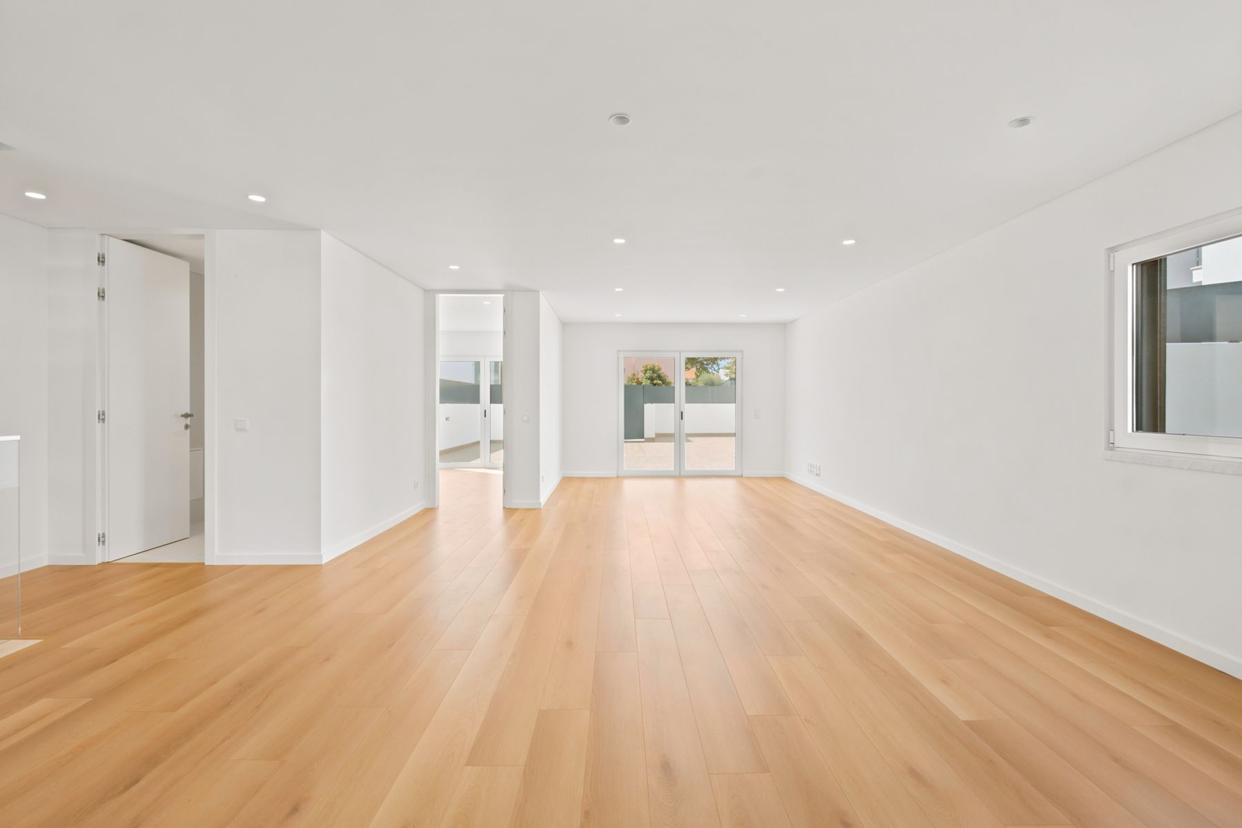 Sala com acesso ao exterior